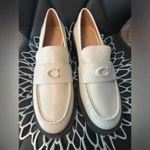 Coach, size 9, ivory